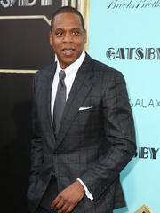OK! Wake Up Call: Jay-Z's New Job, Holly Madison's Hot Figure, and More!